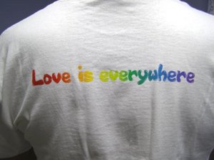 Love Is Everywhere (Back)